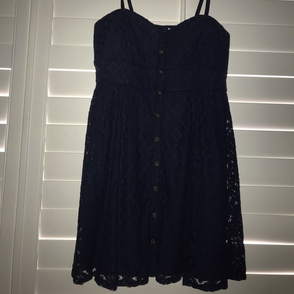 🔥 Lace Navy Dress 🔥 - Picture 1 of 5